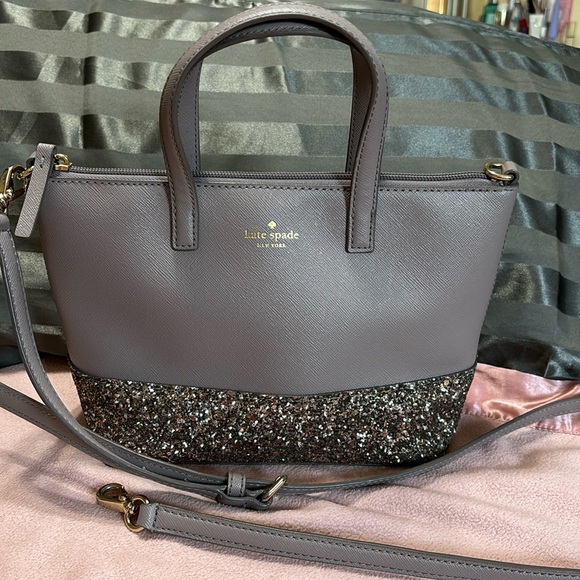 kate spade Handbags - Kate Spade Ina Greta Court Cityscape Satchel Crossbody in Grey/ Glitter